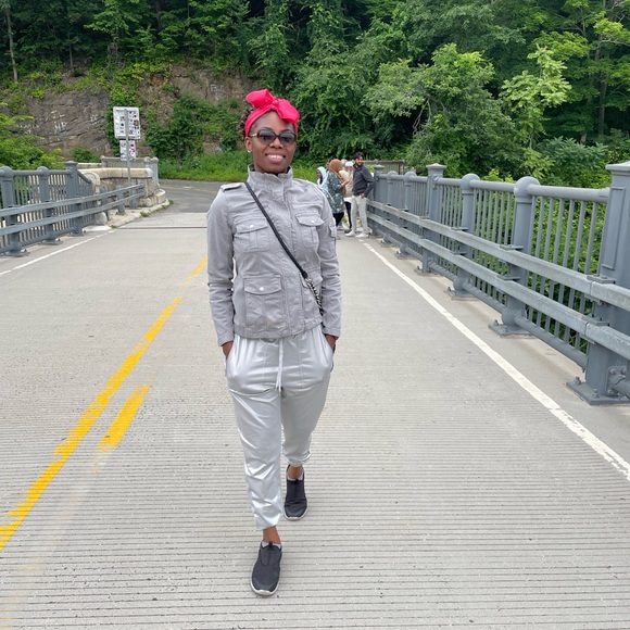 Ralph Lauren Luxury Jogger Pants - Picture 6 of 6